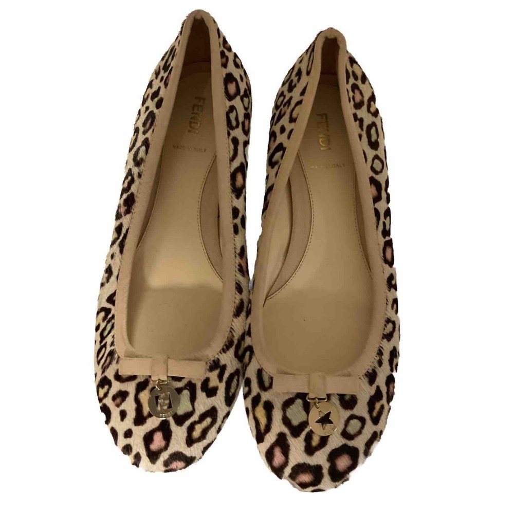 💝FENDI Multi Bianco Calf Hair Leopard Print Bow Flats Size 38.5/.US 7.5 LSHE134